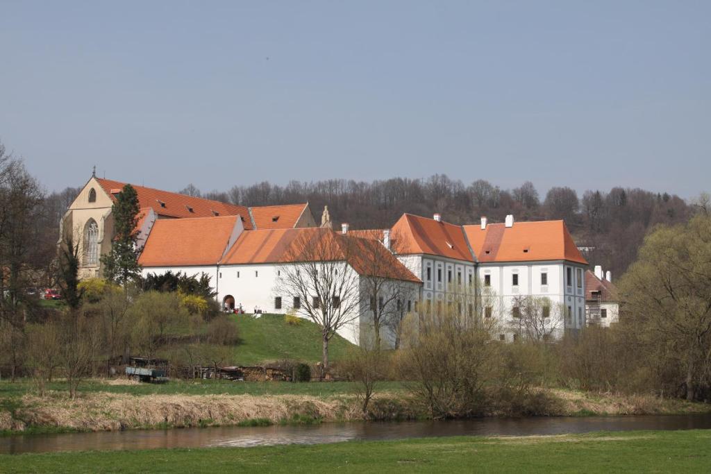 Penzion Chlumec Chlumec  Екстериор снимка